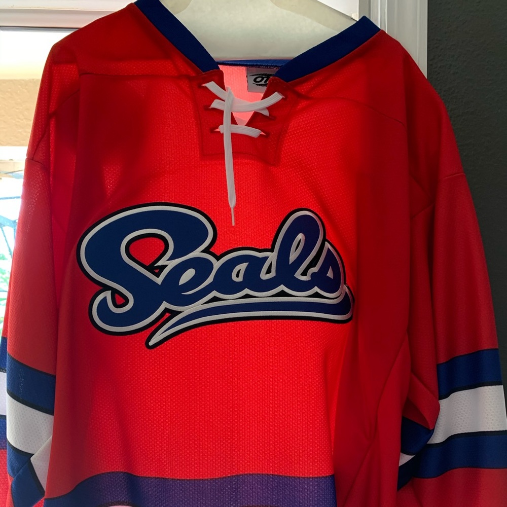 Orlando Seals hockey Jersey signed by players Med
